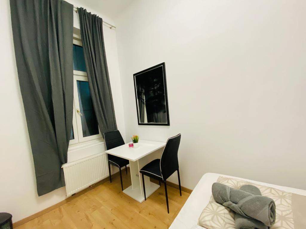 Deluxe Quad Room Dw Vienna Luaran gambar